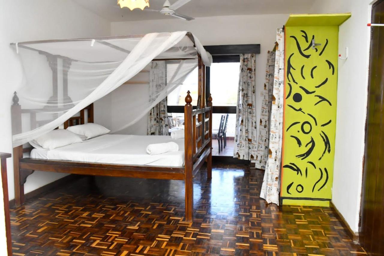 Mavericks Convenient Cozy Loft In Diani'S Cbd Ukunda Bagian luar foto