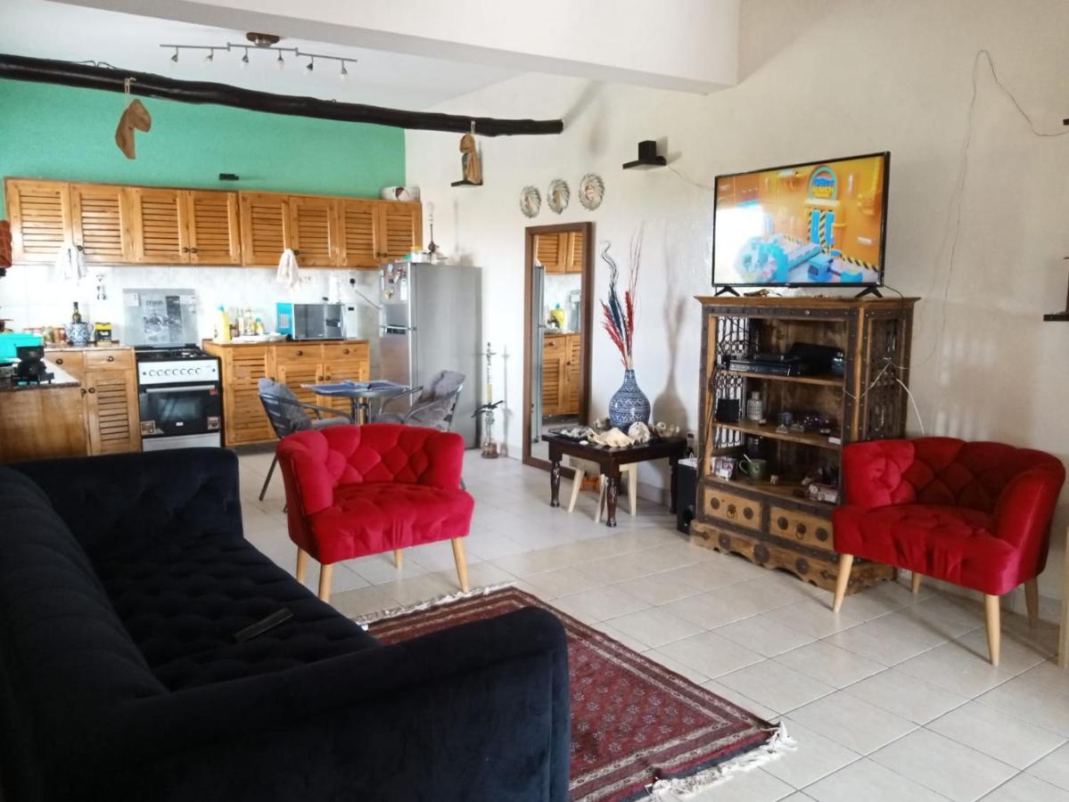 Mavericks Convenient Cozy Loft In Diani'S Cbd Ukunda Bagian luar foto